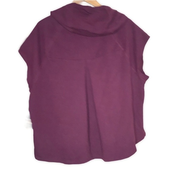 AVIA Metropolis Burgundy Workout Cropped Hoodie - Picture 4 of 8